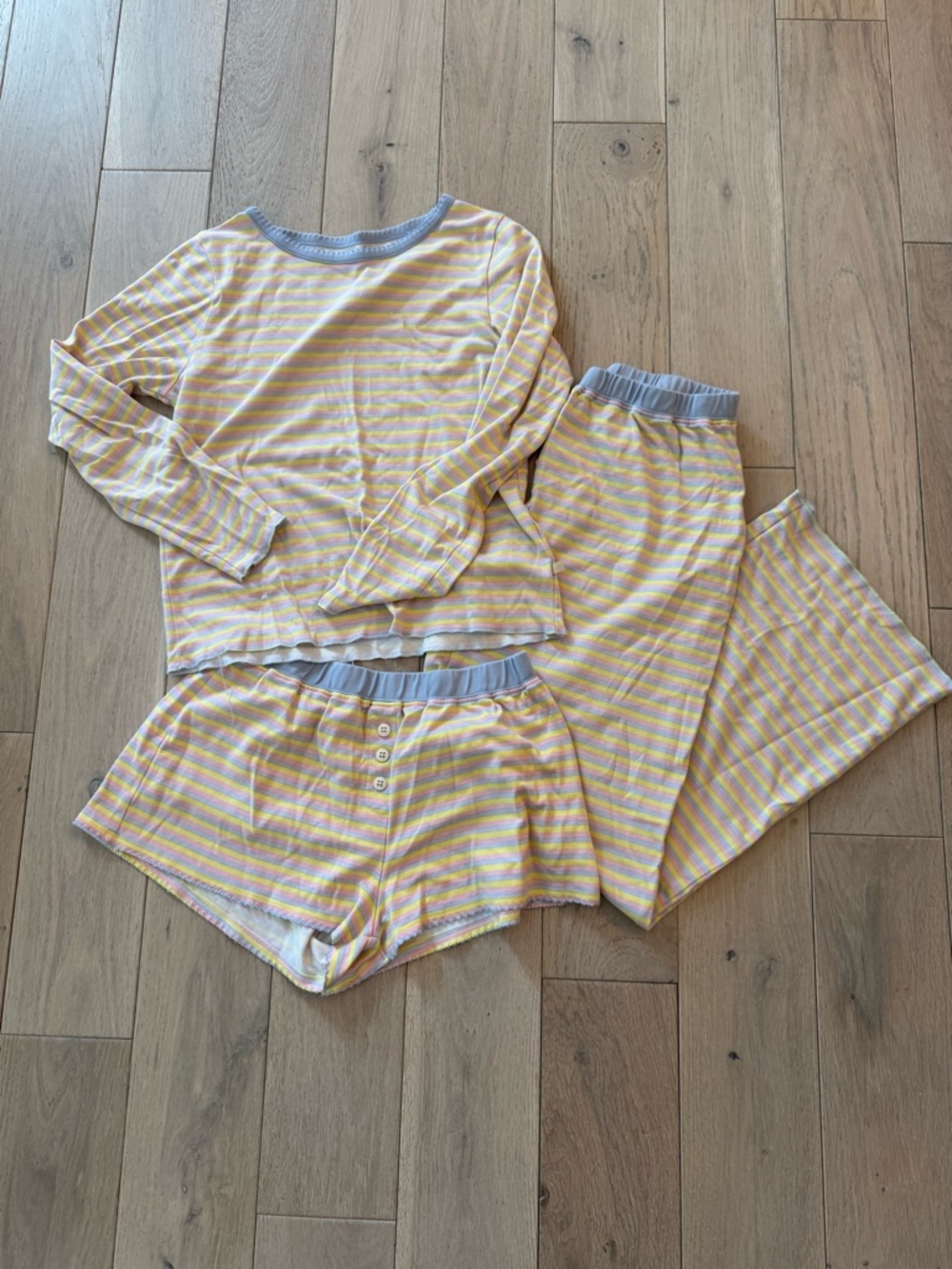 listing-status-banner